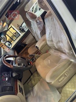 تۆیۆتا لاند کروزەر